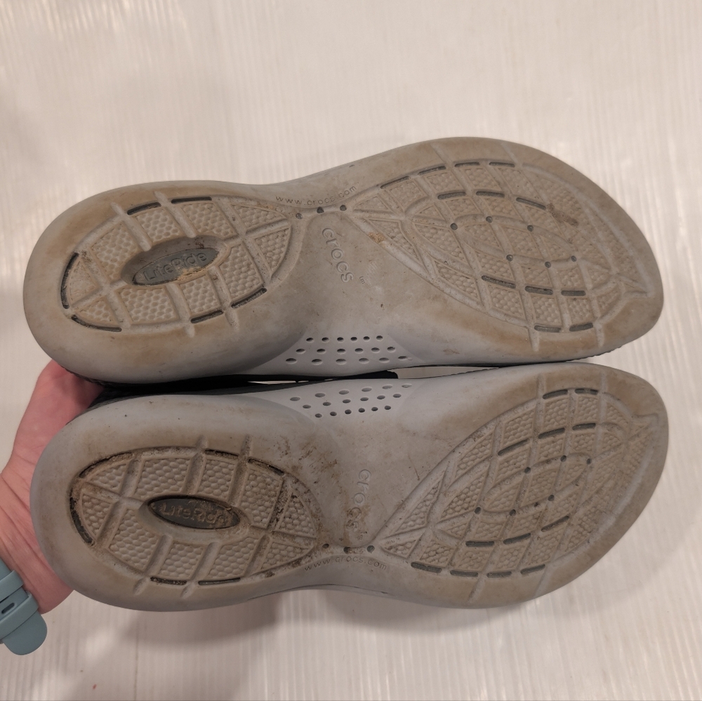 CROCS Men's Literide 360 Pacer Perforated Black Lace-up Sneakers Size 10 - Picture 7 of 10